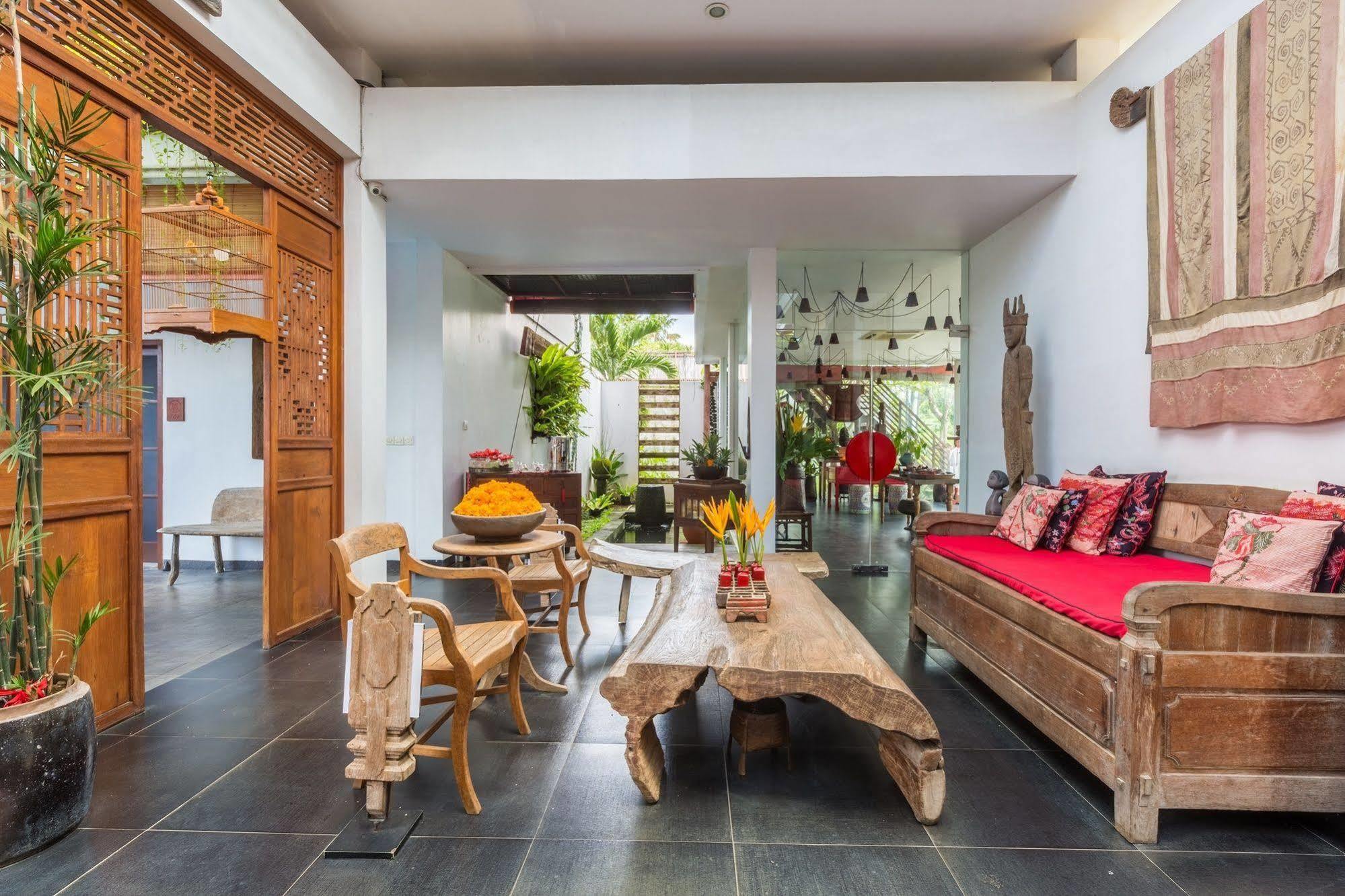 Kamar Kamar Boutique Hotel Семиняк Екстериор снимка